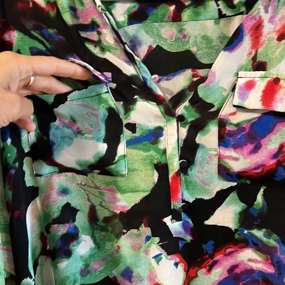 Parker Blouse size medium - Picture 3 of 6